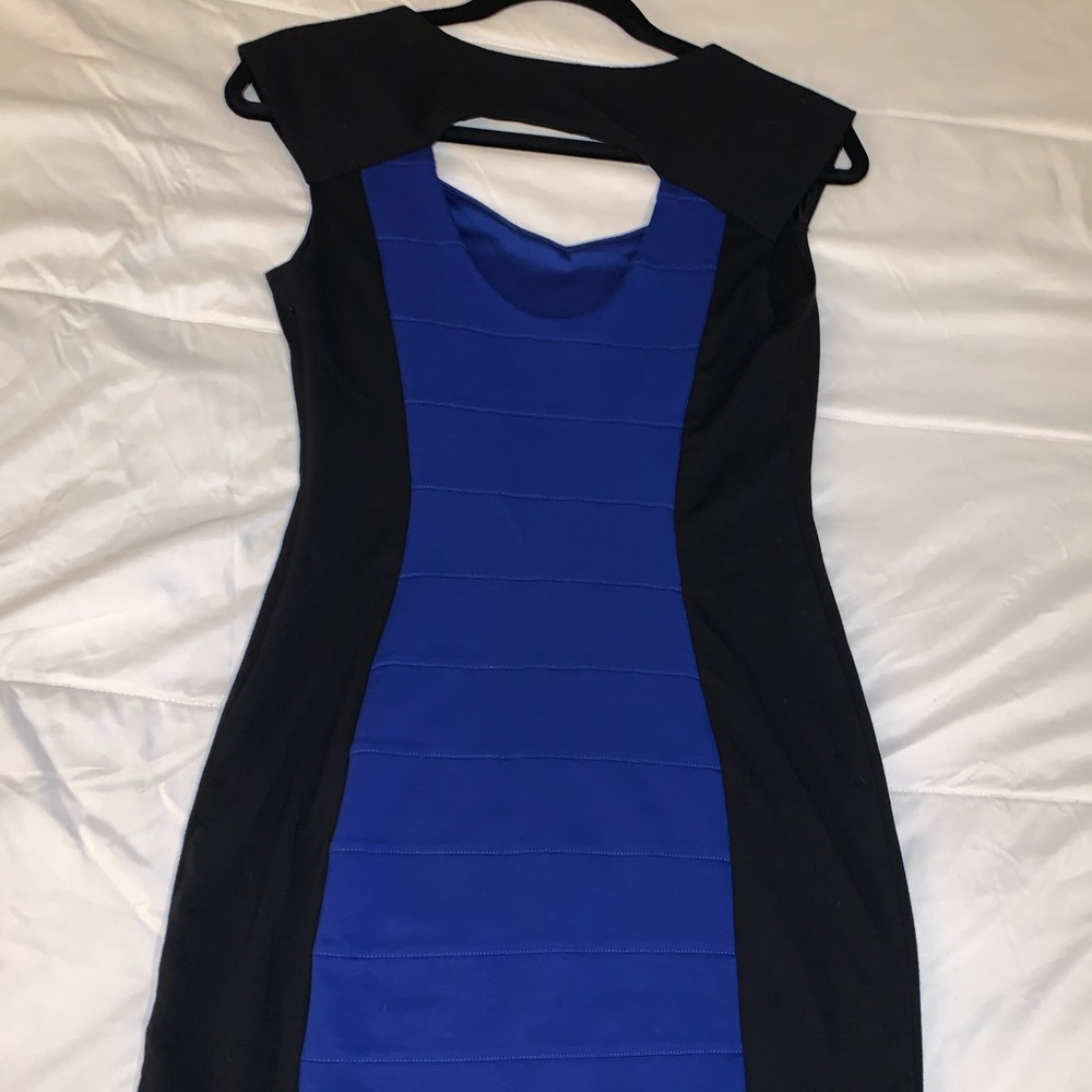 Express formal slimming dress black/blue size 6